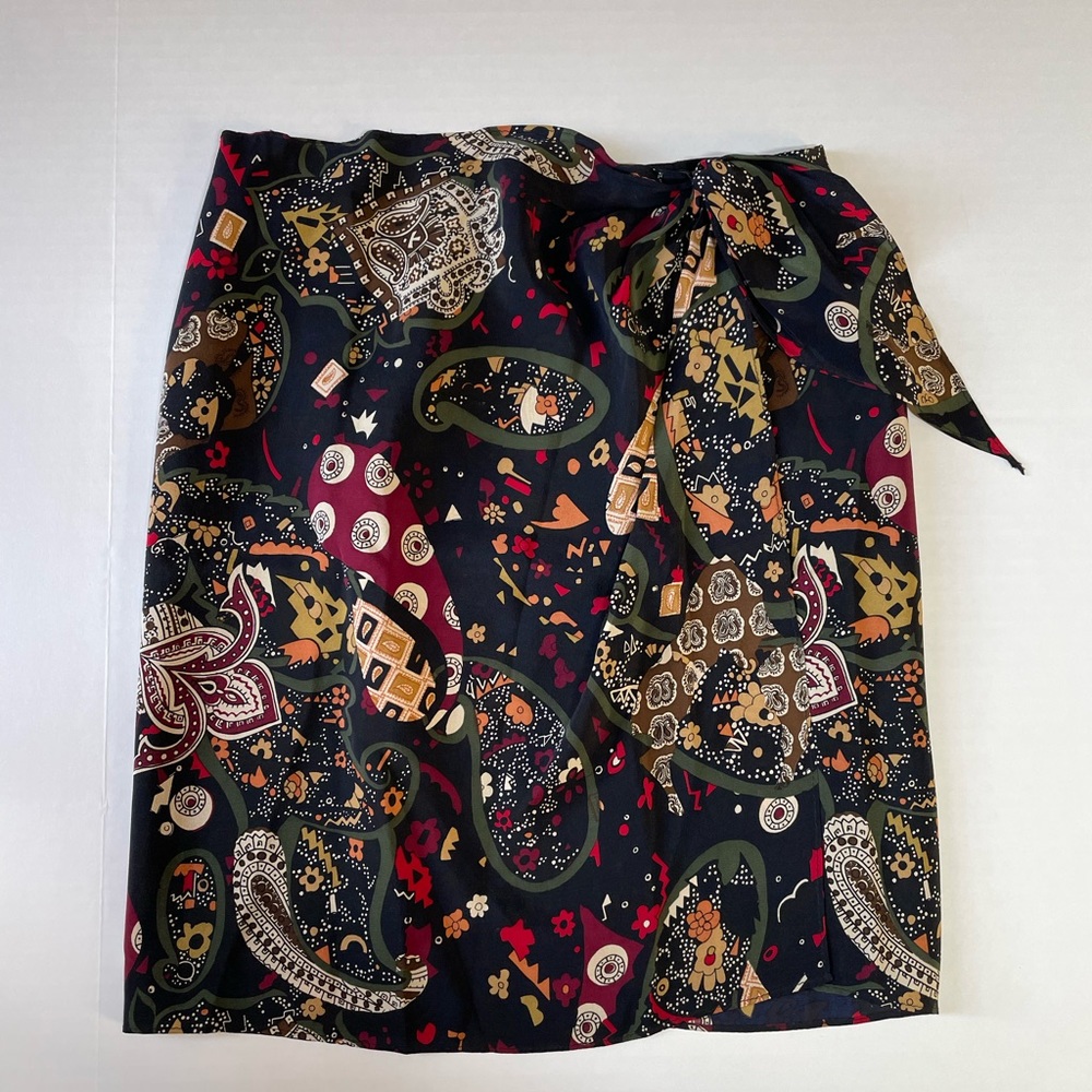 100% Silk Wrap Skirt, size 6